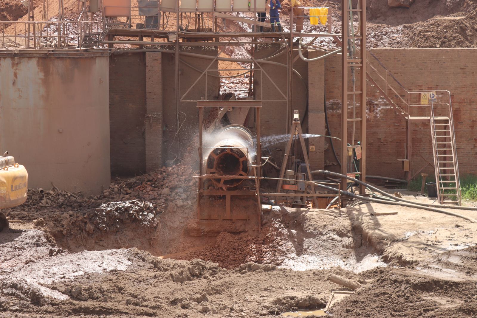 Scrubber in operation at the Amatola feed area