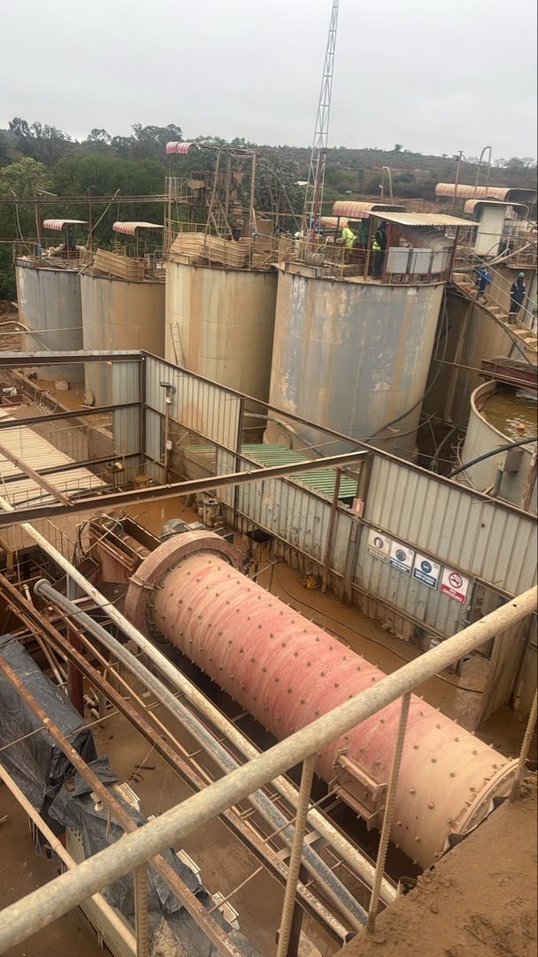 Carry Mine mill and leach tanks