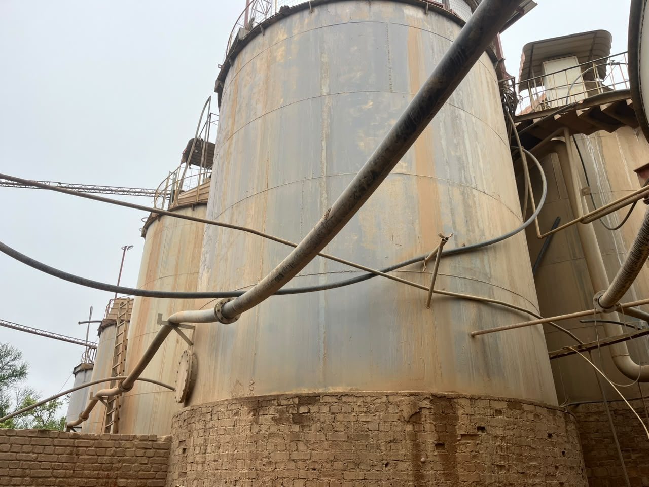 Leach tanks at Carry Mine